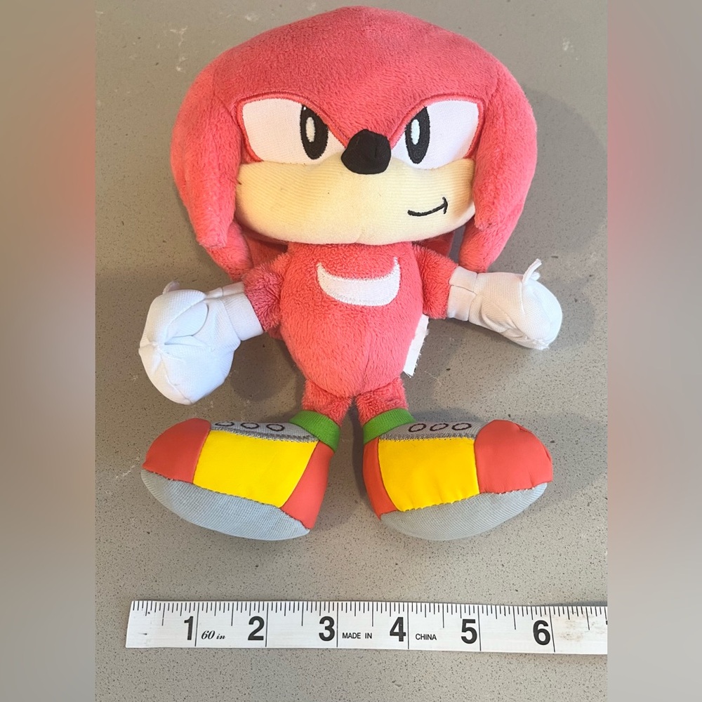 Sonic The Hedgehog 9 Inch Plush Knuckles 30th Anniversary Jakks Stuffed Toy - Picture 8 of 9